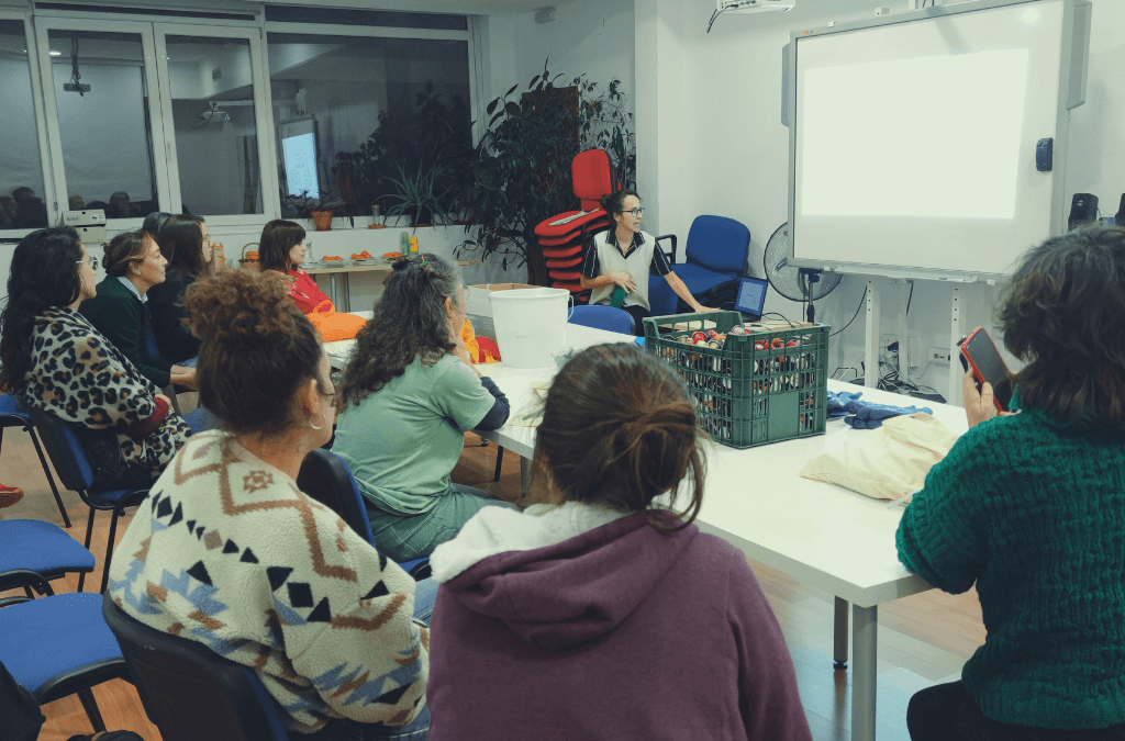 Eco-talleres 2025 de Ecoflight; un proceso artístico que se convierte en una acción social por el medioambiente.